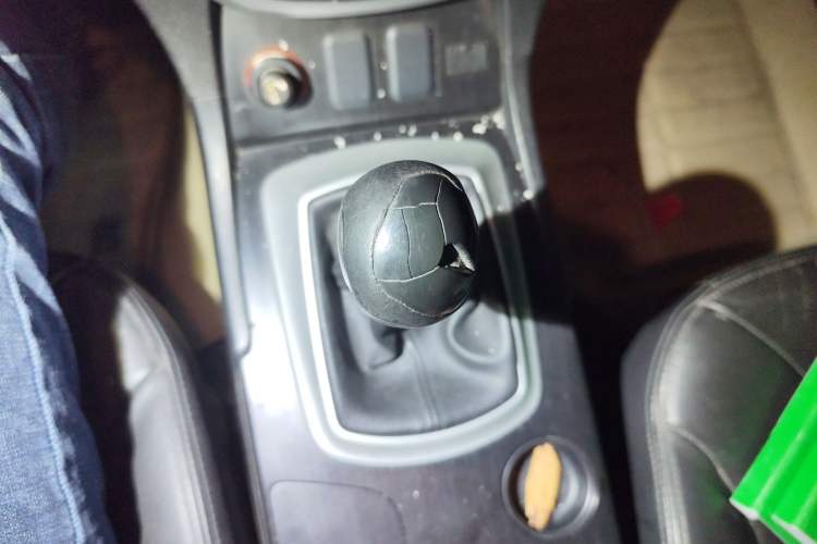 Used GAC Trumpchi GS5 2012 2.0L Manual Two-Wheel Drive Elite Edition
