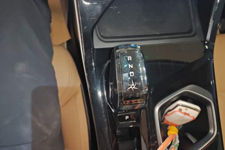 Used Geely Auto FX11 2023 1.5TD DCT Prestige Edition