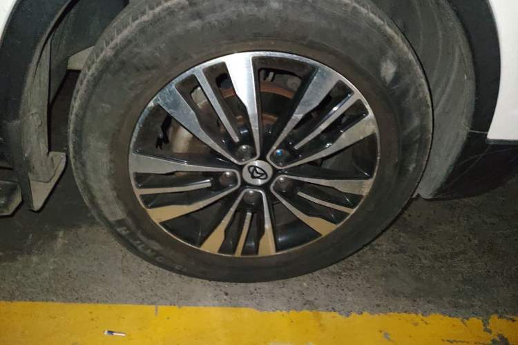 Used CHANGAN OSHAN CX70 2017 CX70T 1.5T Manual Zunqing Edition