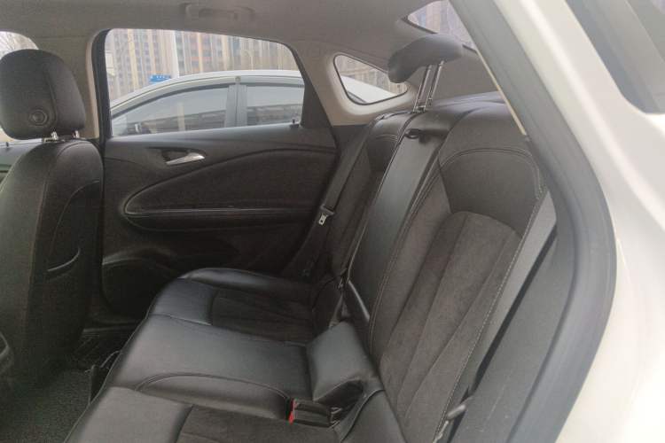 Used Buick Verano 2015 Sedan 20T Dual-Clutch Elite Model