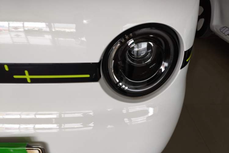 Used Geely Galaxy Panda 2025 210 km – Yuanqi Bear
