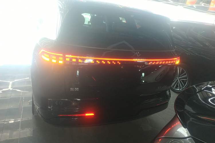 Used Dongfeng eπ eπ008 2025 210 Ultra LikeYi Edition 5-Seater
