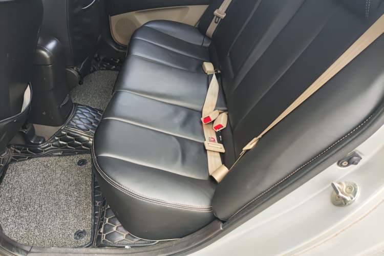 Used Hyundai Celesta 2011 1.6L Manual Luxury Model Left Rear Seat