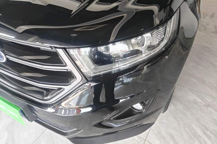 Used Ford Edge 2016 EcoBoost 245 Two-Wheel-Drive Titanium 7-Seater