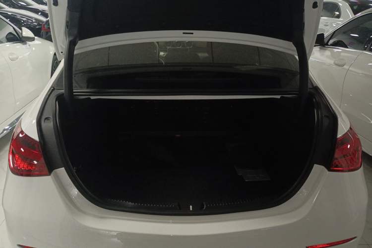 Used Mercedes-Benz C-Class 2024 Restyled C 260 L Sport Edition
