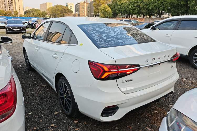 Used Roewe i5 2021 Revised Version 1.5L CVT Diamond Edition
