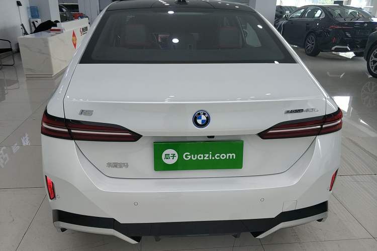 Used BMW i5 2025 eDrive 40L M Sport Package Rear