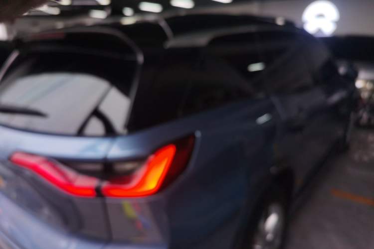 Used Nio ES8 2018 355 km Base Version 7-Seater Edition