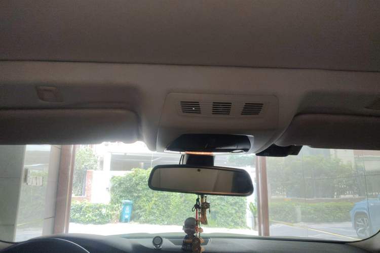 Used BMW 5 Series 2012 523Li Leading Model Headliner