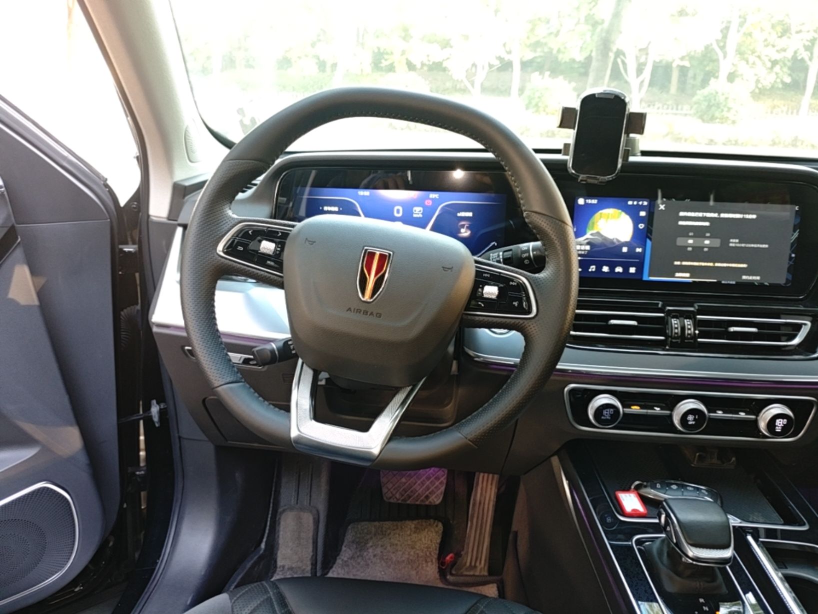 Hongqi HS5 2023 2.0T Qixiang Pro Edition — снимка 13