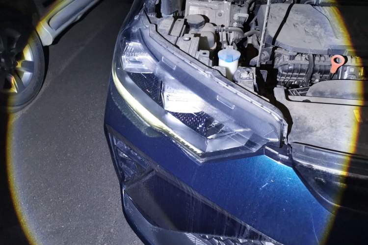 Used Haval H6S 2022 2.0T Two-Wheel Drive ZhiRun Version Right Front Headlight