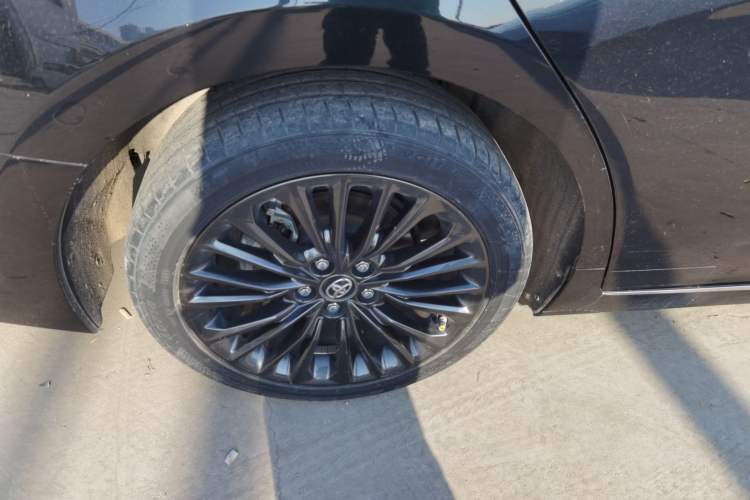 Used Toyota Avalon 2019 2.0L XLE Premium Edition China VI
