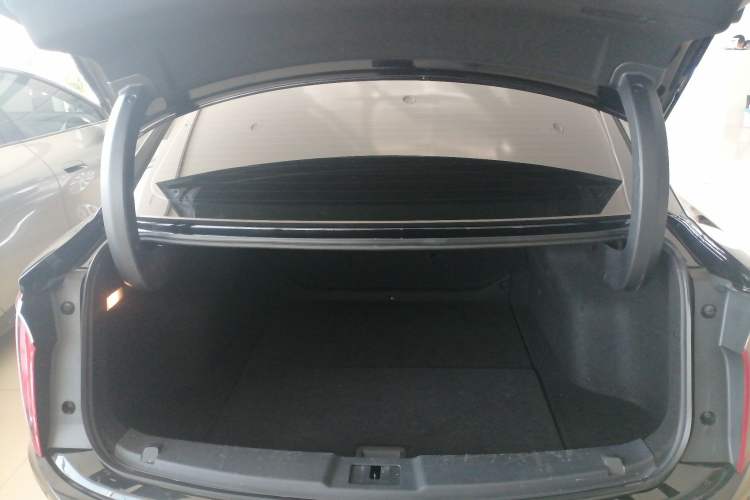 Used Hongqi E-QM5 2023 560km PLUS
