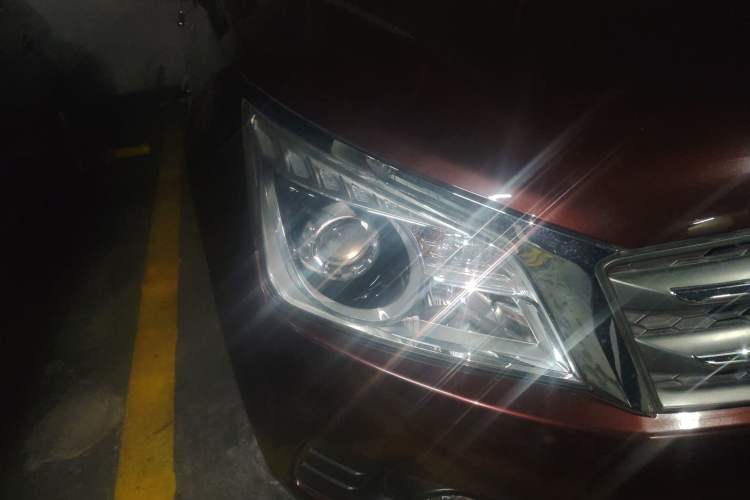 Used Venucia T70 2015 2.0L CVT Smart Edition