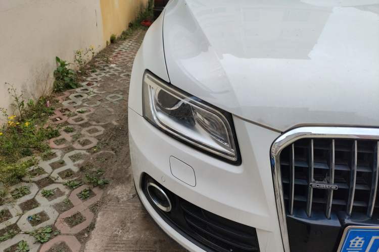 Used Audi Q5 2017 40 TFSI Technology Edition Right Front Headlight