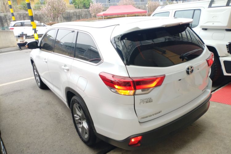 Used Toyota Highlander 2018 2.0T Four-Wheel Drive Prestige Version 7 Seats China V Emission Standard Rear Left 45 Deg