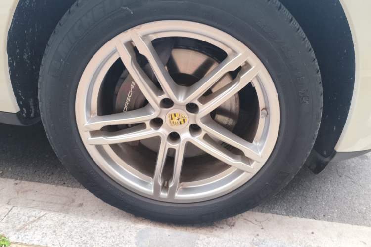 Used Porsche Macan 2023 Macan 2.0T