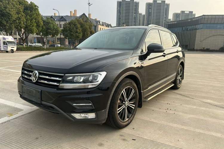 Used Volkswagen Tiguan L 2019 330TSI Automatic Two-Wheel Drive Panoramic Comfort Edition China VI Standard
