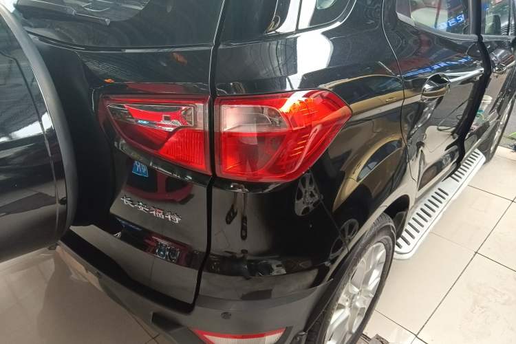 Used Ford EcoSport 2013 1.5L Automatic Fashion Model