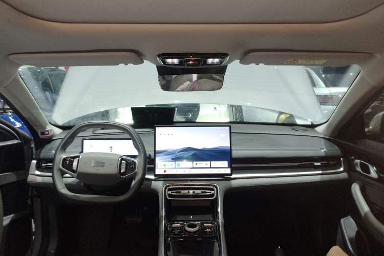 Used Geely Galaxy A7 2025 Model EM-i 150km Exploration+ Edition Headliner