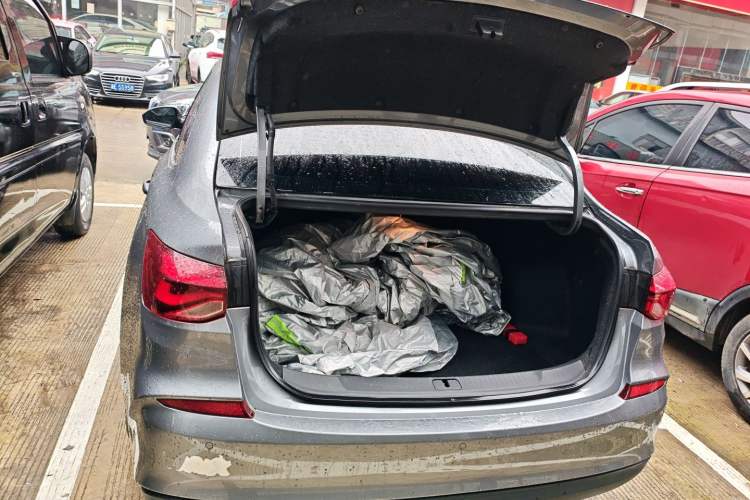 Used Chevrolet Monza 2020 320 Automatic Enjoyment Edition
