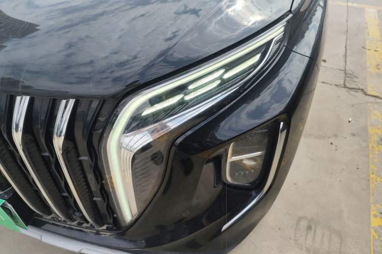 Used Hongqi HS7 PHEV 2024 2.0T PHEV Four-Wheel Drive Flagship Edition 6 Seats Left Front Headlight