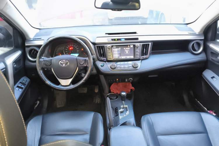 Used Toyota RAV4 2015 2.5L Automatic 4x4 Elite Edition