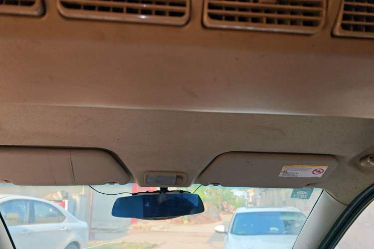 Used Wuling Hongguang 2014 1.2L Standard Model China IV
