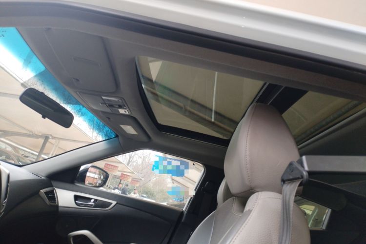 Used Hyundai Veloster 2012 1.6L Automatic Luxury Edition
