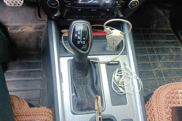 Used Geely Auto Vision X6 2016 1.3T CVT Flagship Model