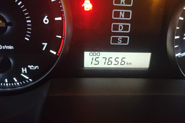 Used Toyota Land Cruiser 2012 4.0L Automatic VX
