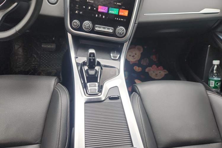 Used Lynk & Co 01 2019 2.0T Two-Wheel-Drive Pro Version China VI Standard
