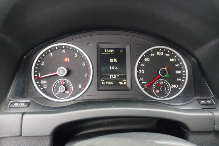 Used Volkswagen Tiguan 2013 1.8 TSI Automatic Two-Wheel Drive Comfort Edition Instrument Cluster