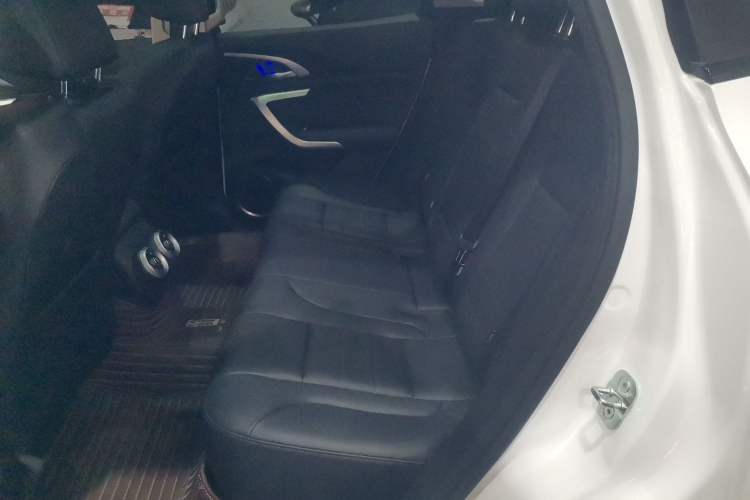 Used Wey VV7 2019 Upgraded Model 2.0T Ultra-Luxury Version China V Standard