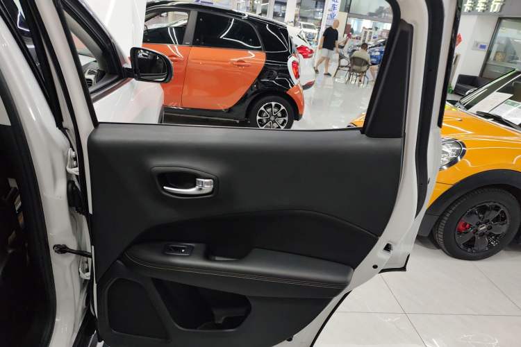 Used Jeep Compass 2017 200T Automatic Family Edition