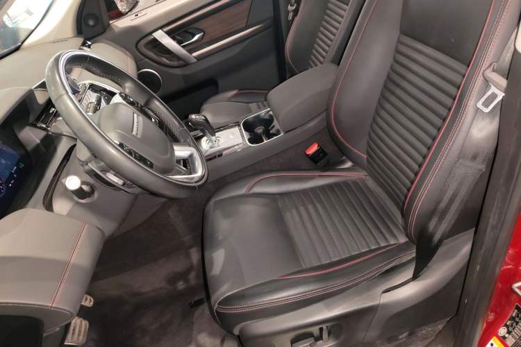 Used Land Rover Discovery Sport 2020 249 PS R-Dynamic Performance Edition Left Front Seat