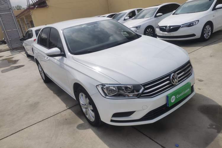 Used Volkswagen Bora 2019 Bora Legend 1.5L Manual Fashion Edition China VI Standard Front Right 45 Deg