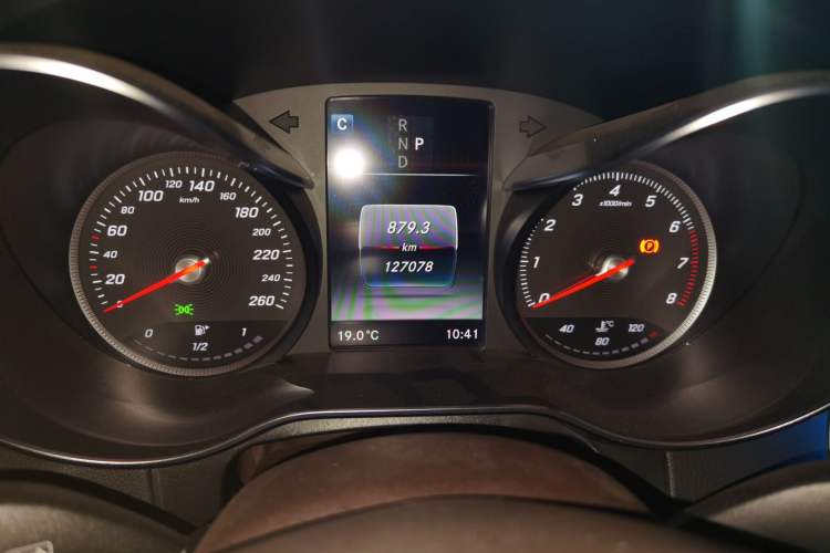 Used Mercedes-Benz GLC 2018 Facelifted GLC 260 4MATIC Dynamic Edition Odometer Close Up