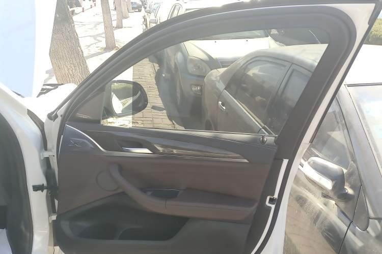 Used BMW X3 2019 xDrive30i Leading Model M Sport Package
