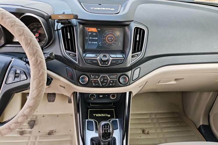 Used Chery Tiggo 5 2014 2.0L Manual - Family Deluxe Edition Audio And AC Panel