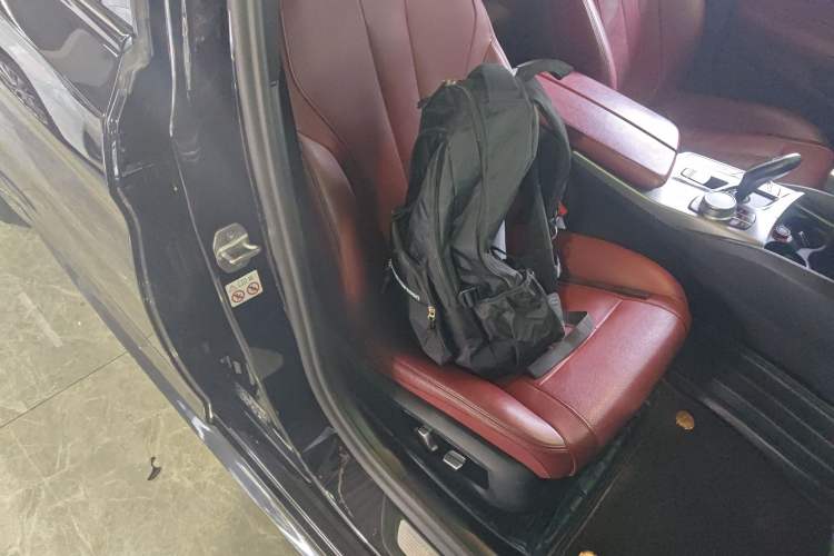 Used BMW 5 Series 2019 Restyled 530Li Luxury Edition M Sport Package