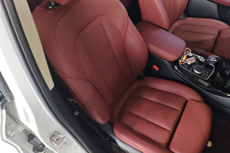 Used BMW X3 2023 Restyled xDrive30i Leading Edition M Night Sky Package Right Front Seat