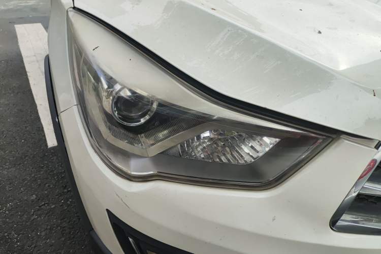 Used Haima S5 2018 1.5T CVT Luxury Model Right Front Headlight