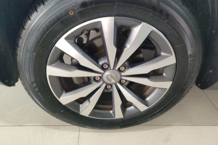 Used GAC Trumpchi GS3 2019 235T Automatic Elite Edition Exterior 4