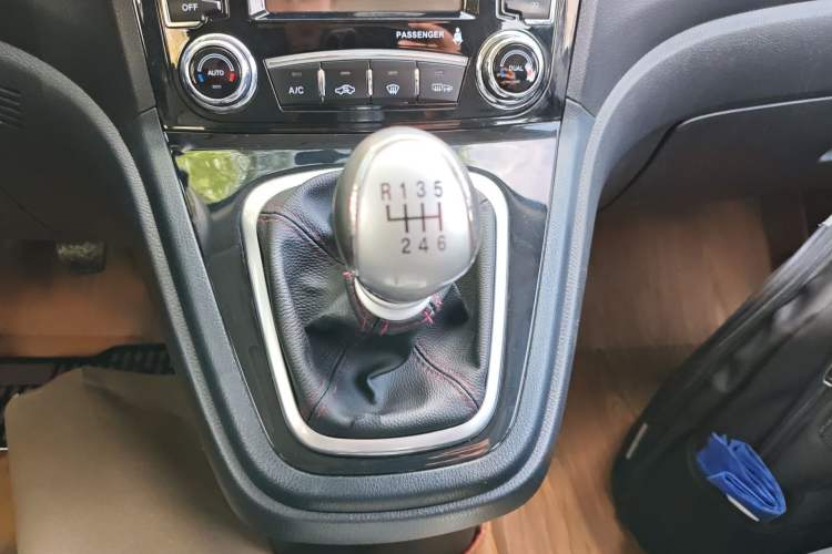 Used Haval H6 2015 Upgraded Model 1.5T Manual 4x4 Elite Version
