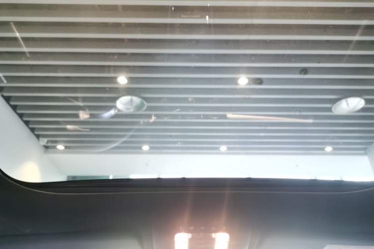 Used Mercedes-Benz GLB 2024 Refresh GLB 220 Dynamic Edition Headliner