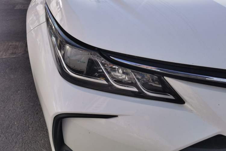 Used Toyota Corolla 2022 1.2T S-CVT Pioneer PLUS Edition Right Front Headlight