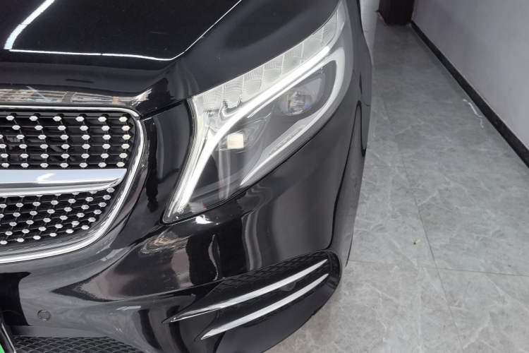 Used Mercedes-Benz V-Class 2022 V 260 L Long-wheelbase Luxury Edition
