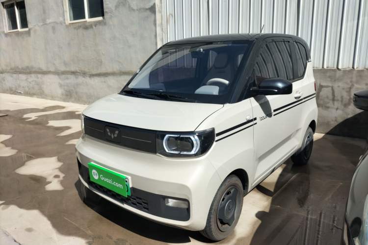 Used Wuling Hongguang MINIEV 2022 Macaron Premium Model – Lithium Iron Phosphate