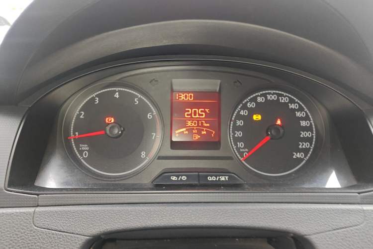 Used Volkswagen Santana 2016 1.6L Manual Fashion Edition Instrument Cluster